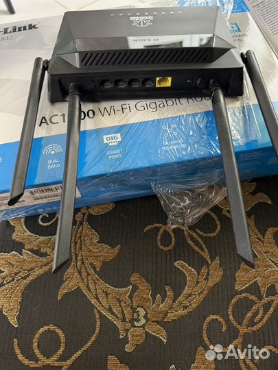 Роутер d link dir 842