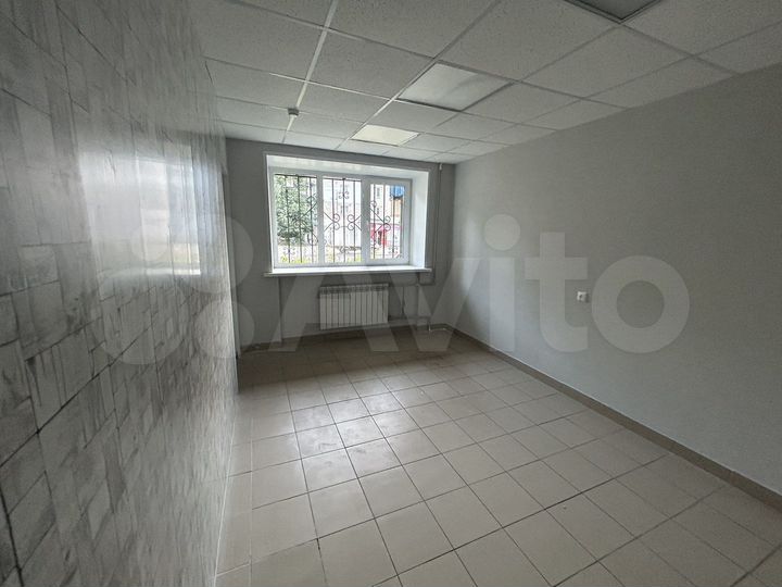 Торговая площадь, 14 м²