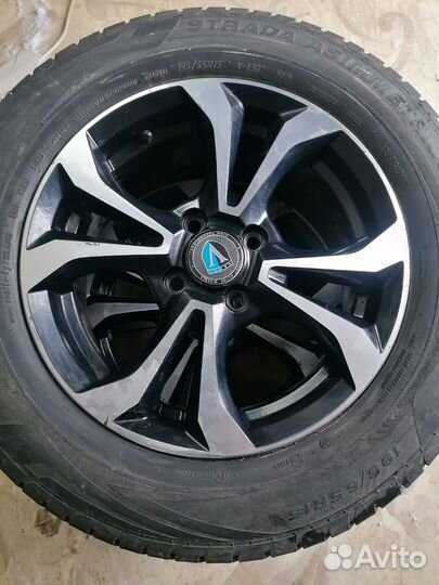 Viatti Strada Asimmetrico 195/65 R15 90H