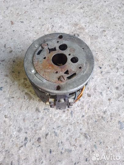 Генератор Ява 12 вольт б/у рабочий