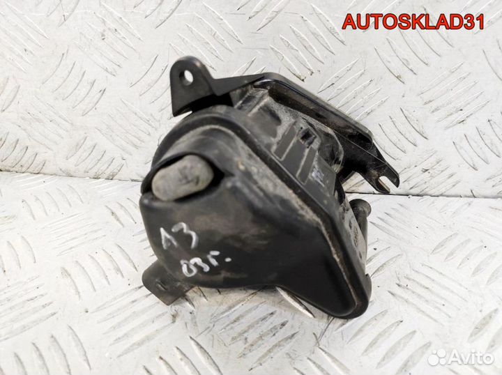 Фара противотуманная левая Audi A3 8P 8P0941699A