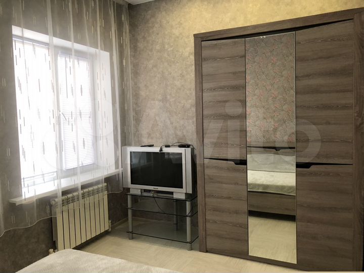 2-к. квартира, 60 м², 2/4 эт.