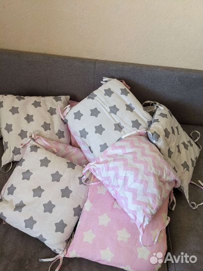 Подушки бортики на детскую кроватку