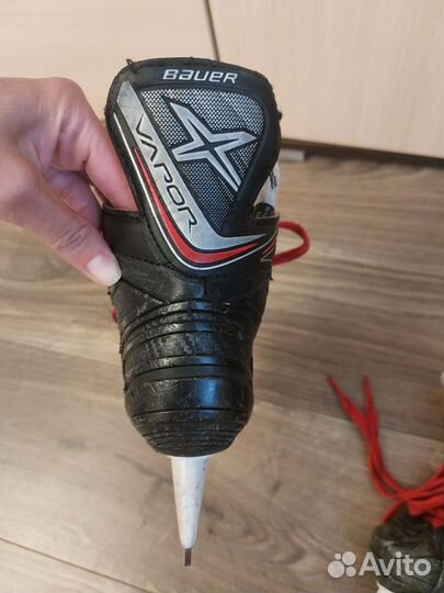 Хоккейные коньки bauer vapor