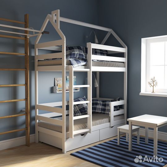 Двухъярусная кровать 
