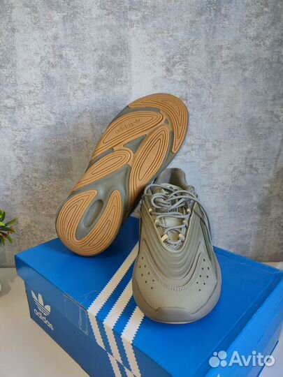 Adidas Ozelia оригинал новые