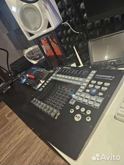 Presonus faderport 8 daw контроллер, фейдер
