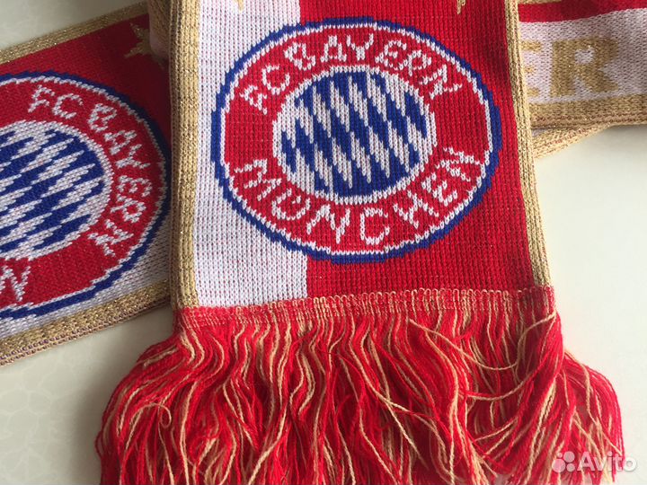 Клубный шарф футбольного фаната