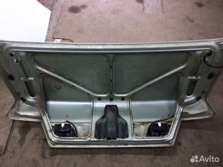 Крышка багажника Ваз 2115