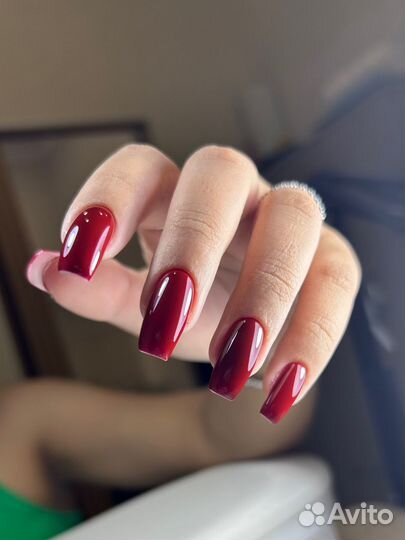Маникюр, педикюр,гель лак