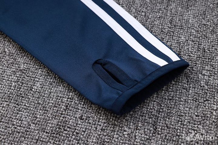 Спортивный костюм Adidas classic тренировочный