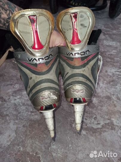 Хоккейные коньки Bauer