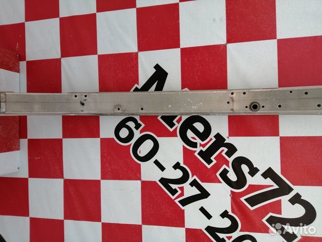 Усилитель переднего бампера Мерседес W203