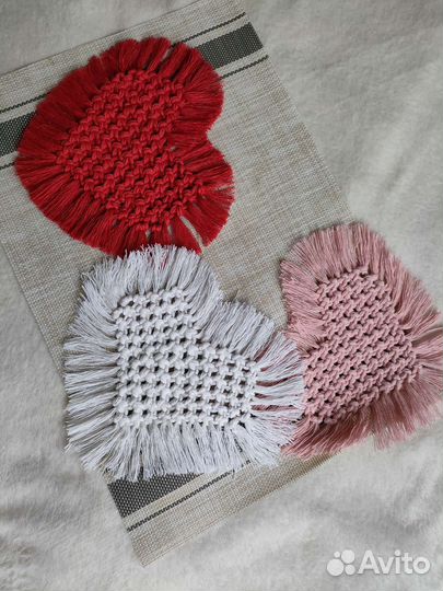 Салфетка сервировочная сердце ручной работы