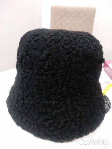 Женская шапка