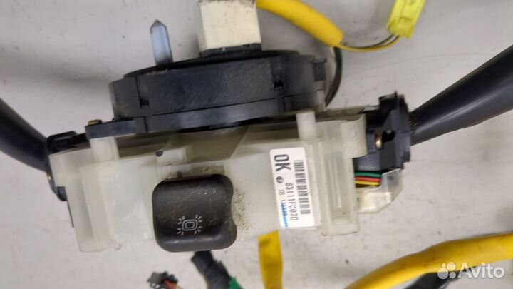 Переключатель поворотов и дворников Subaru Forester (S10), 2000