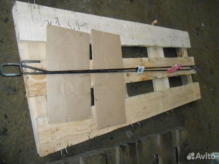 Торсион багажника Mitsubishi Lancer 9 2003-2008