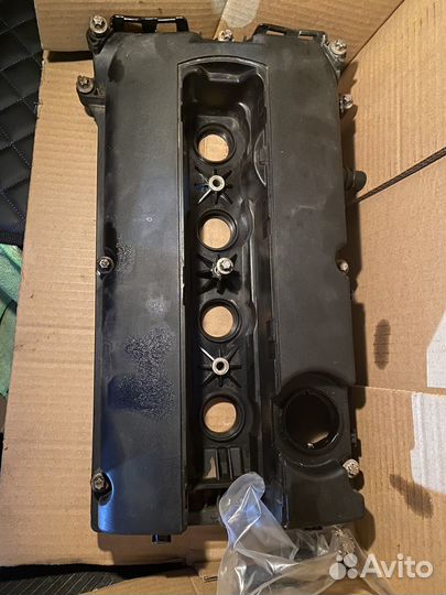 Клапанная крышка Opel Astra H