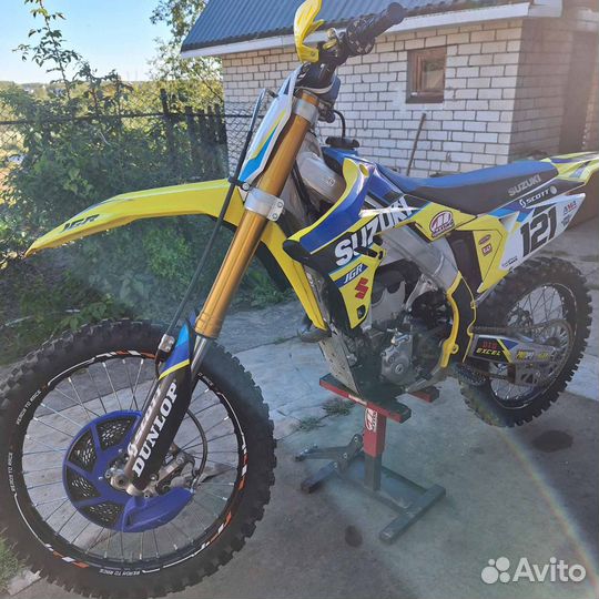 Продажа кроссового мотоцикла