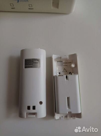 Док станция подставка для Nintendo Wii + 2 акб