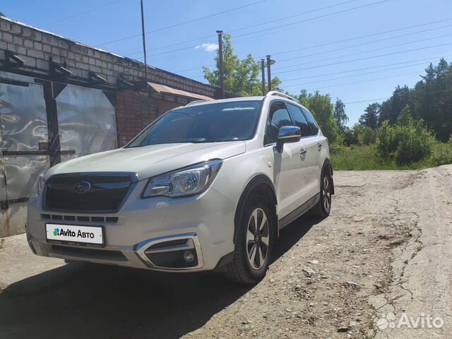 Subaru Forester 2.0 CVT, 2018, 71 000 км с пробегом, цена 3000000 руб.