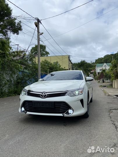 Toyota Camry 2.5 AT, 2015, 121 900 км