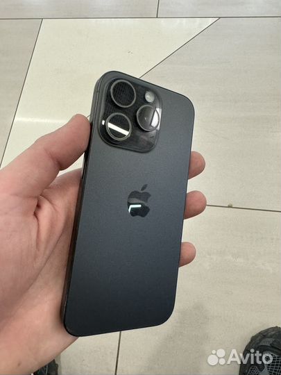 iPhone 15 Pro, 128 ГБ