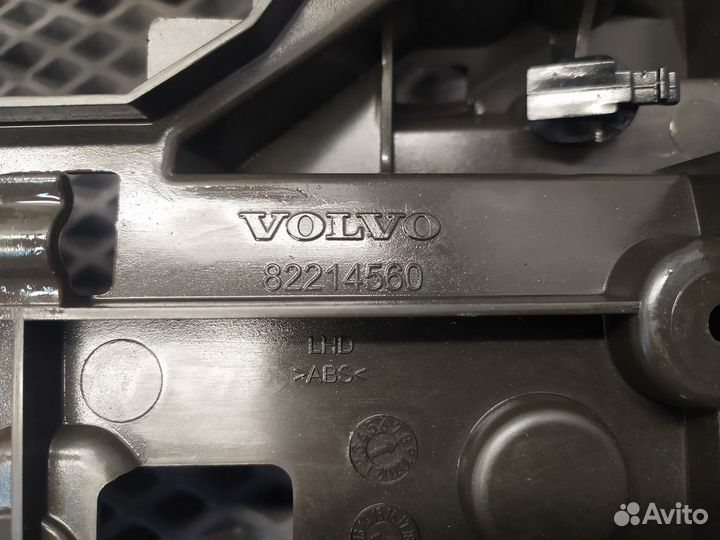 Элемент консоли фш4 Volvo FH