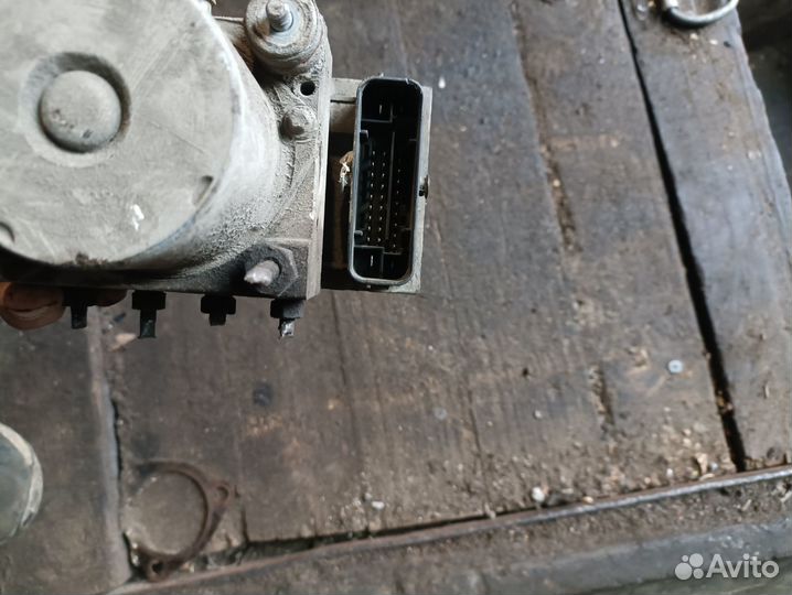 Блок абс Geely Emgrand EC7