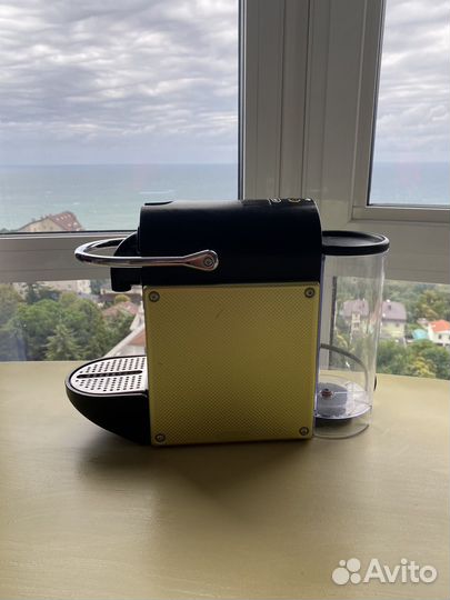 Капсульная кофемашина nespresso