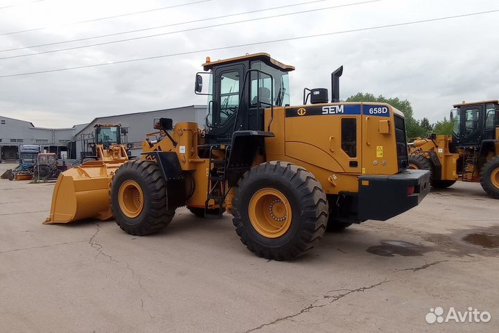 Фронтальный погрузчик SEM 658D, 2023