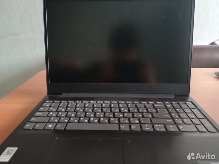 Lenovo IdeaPad s145