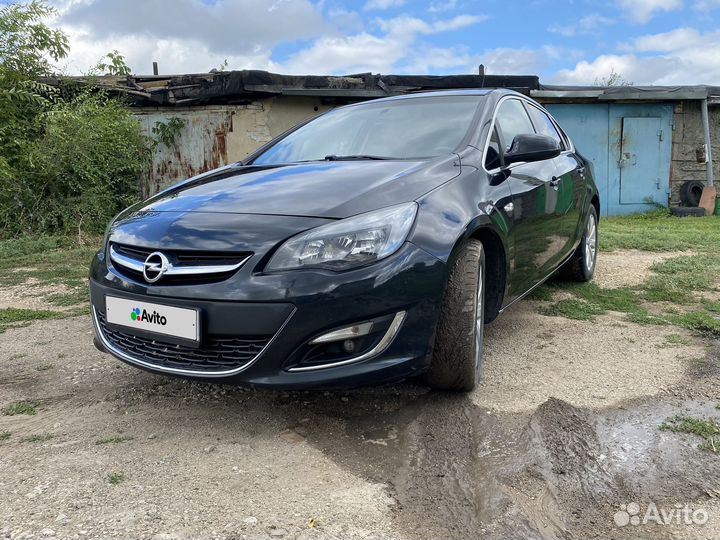 Opel Astra 1.6 МТ, 2015, 177 000 км