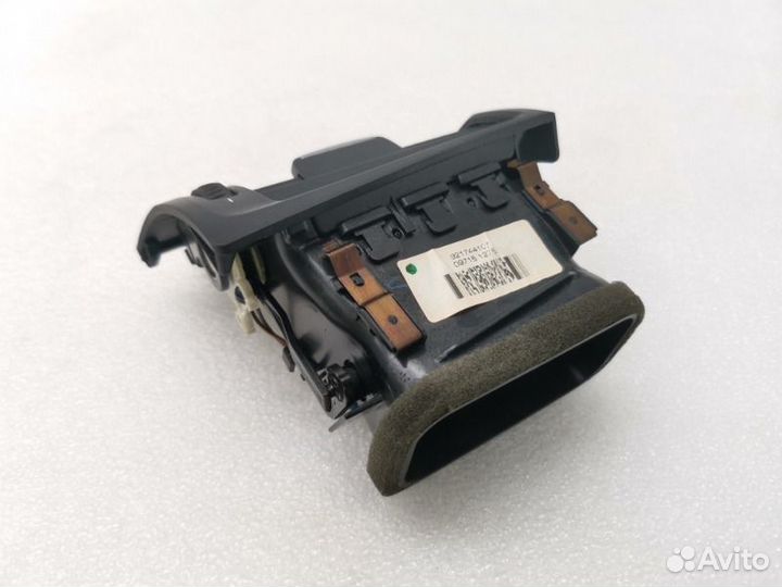 Дефлектор воздушный левый Bmw X4 F26 2.0 2014