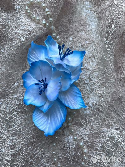 Брошка цветок Нежность