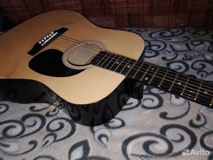 Акустическая гитара Gulia