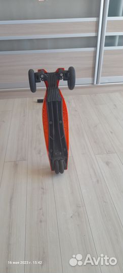 Самокат Maxi Micro