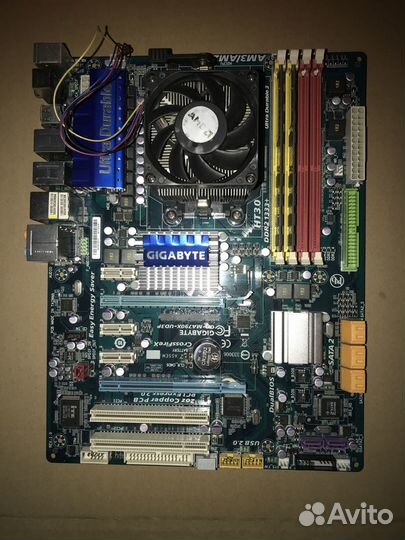 Комплект Gigabyte GA-790X-UD3P + Phenom II X4 925