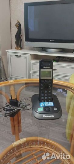 Безпроводной телефон Panasonic