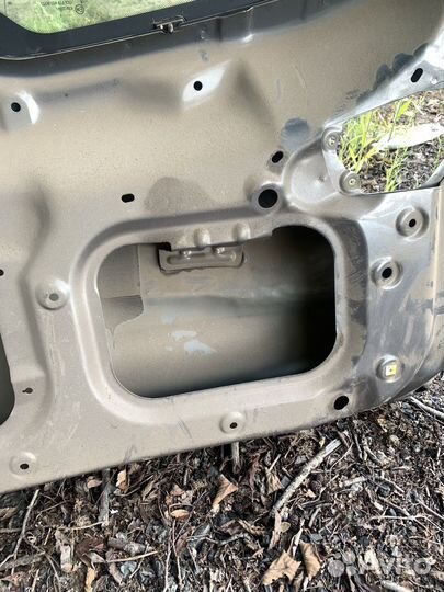 Крышка багажника Kia sportage 3