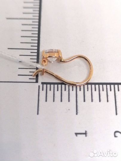 Золотые серьги с фианитом