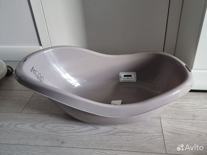 Ванночка для купания новорождённого