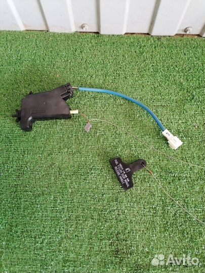 Замок лючка Hyundai Equus 3.8 G6DJ 2014