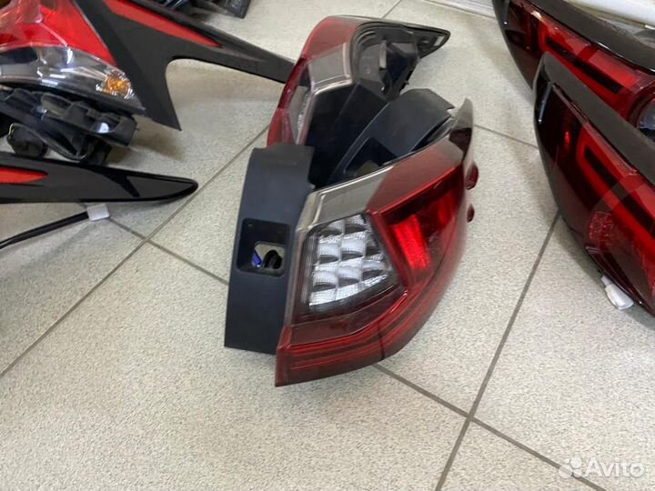 Задний правый левый фонарь фара Lexus RX Лексус рх