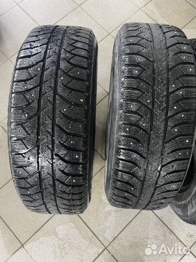 Bridgestone Ice Cruiser 7000 225/65 R17 106T