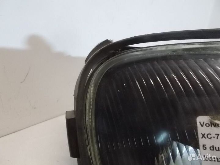 Фара передняя правая Volvo XC70 2003