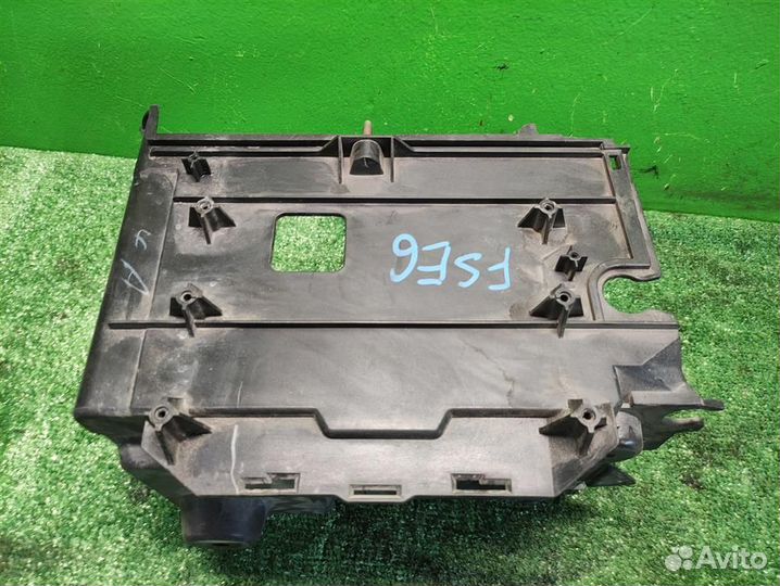 Площадка под акб Mazda 3 (BK) 2005