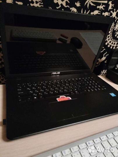 Ноутбук Asus X751MA, 17,3 дюйма