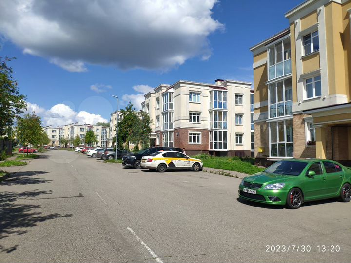 1-к. квартира, 43 м², 1/3 эт.