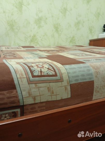 Спальный гарнитур бу